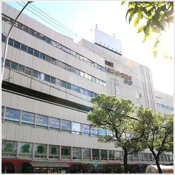 センタープラザ西館6階